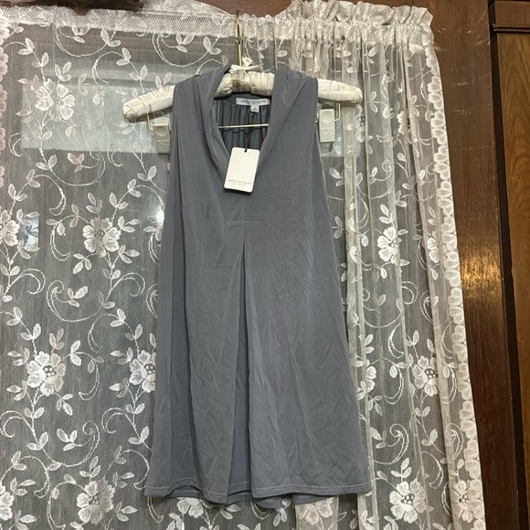 Green Envelope Tops - Green envelope sleeveless gray shirt, size medium brand new with tags